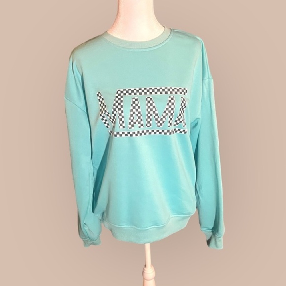 Cozy Chic "MAMA" Sweatshirt - Perfect Gift for Moms
Women’s sweatshirt